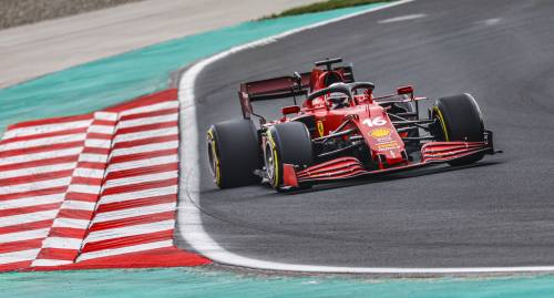 Lewis e Max, i 2 litiganti si affidano ai compagni. È la Formula Gregario