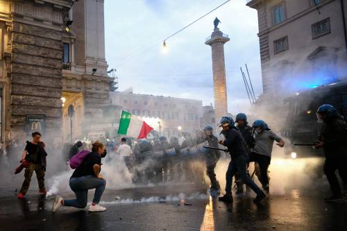 Altro che minaccia fascista: ecco cosa interessa davvero agli italiani