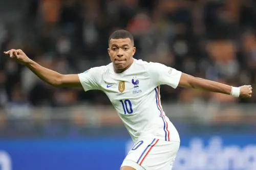 Benzema e Mbappé, Francia regina Nations con la super coppia