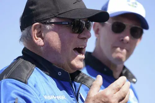 Lo Spazio è un'odissea tra "capitano Kirk", Paperoni e basi lunari