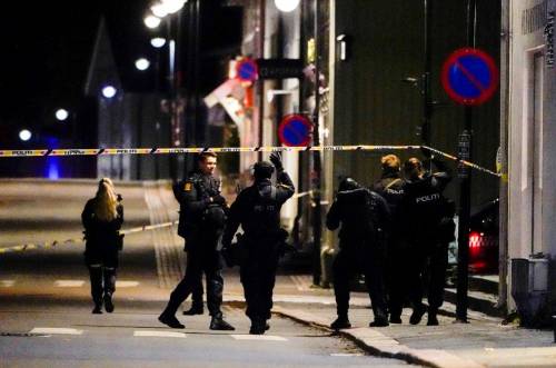 Strage in Norvegia: le immagini del luogo dell'attacco