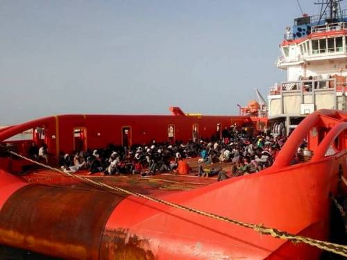 Il favore delle toghe alle Ong: condannato chi consegnò migranti ai libici