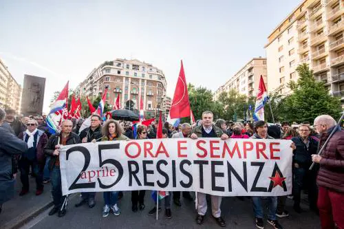 Scrittori antifascisti. Diamo il 5% del reddito