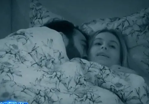 "Lasciala in diretta". Gianmaria scarica la fidanzata per Sophie 