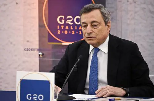 Anche la Borsa fa il tifo per Draghi premier