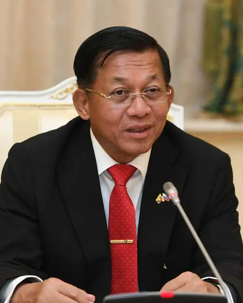 Vertice dei Dieci: stop dai leader al capo militare del Myanmar