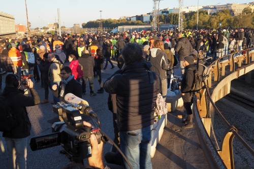 Trieste, portuali già divisi. Lascia il leader minacciato