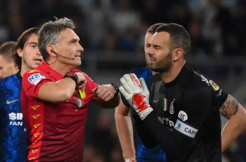 La frase di Handanovic che gela Sarri: "Perché non hai fatto come lui...?"