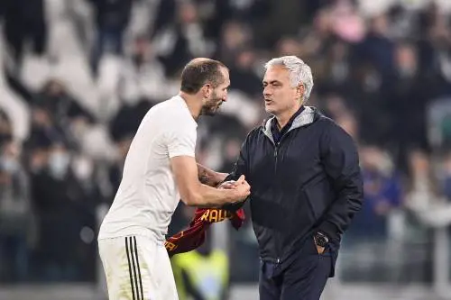 Chiellini gela Ronaldo: "Sarebbe dovuto andare via prima..."