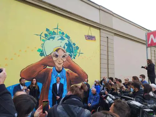 Murales per Fraintesa dell'artista Stefania Marchetto