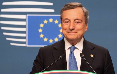 Draghi, l'uomo delle sfide: dall'euro al salvataggio migranti