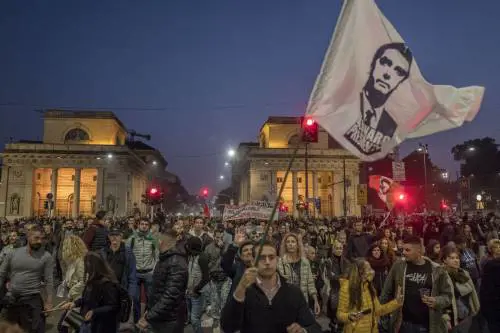 Corteo no Green pass a Milano