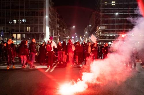 Saldatura tra rossi e neri. A Milano nazi e un ex Br