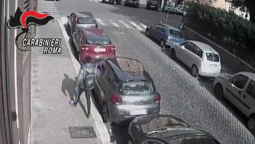 Roma, preso il piromane che “doveva essere espulso”
