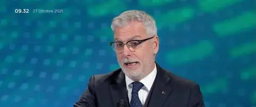 "Baci omo nei film per bimbi. Cosa dice?". Mollicone attacca Franceschini