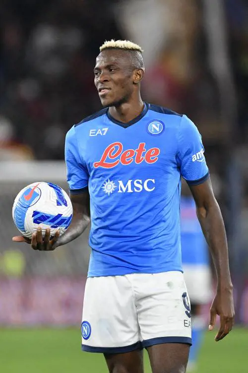 Il Napoli riabbraccia il Diavolo di rigore