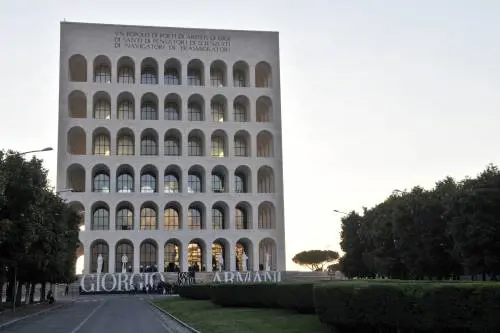 Gli americani fanno un fascio dei razionalisti