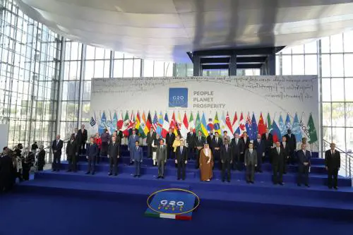 Rischio flop sull'ambiente. Ma da Brexit a Taiwan quante crepe tra i Grandi
