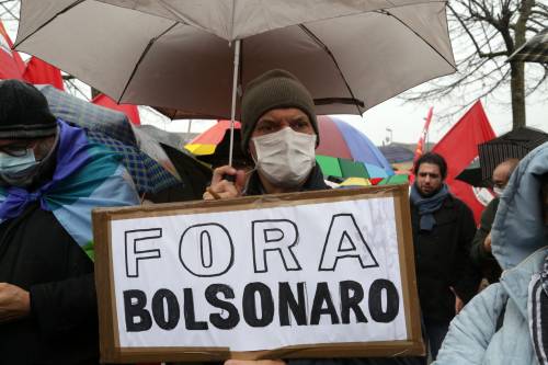 Bolsonaro "torna" in Veneto. Contestato dai centri sociali