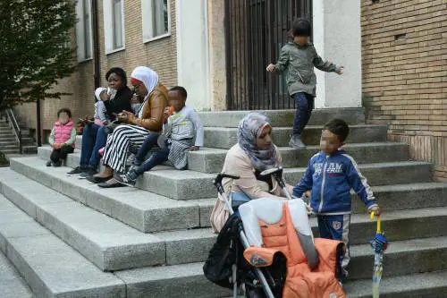 "Oltre metà dei contributi alle famiglie straniere". Il solito welfare del Pd a Milano