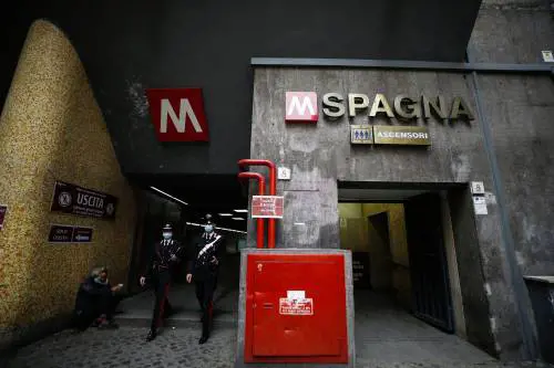 I soldi per la manutenzione? Inutili: cosa succede nella metro di Roma