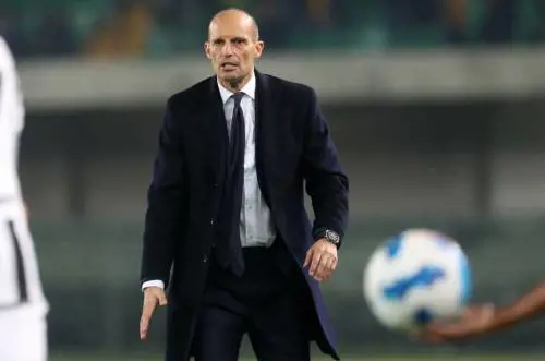 Allegri e la frase sul fioretto: lo schermidore gli risponde a tono