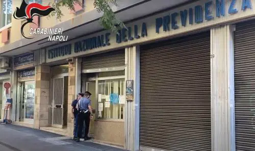 Autodichiarazioni false e residenze spostate. Già 100 milioni regalati a chi non ha diritto