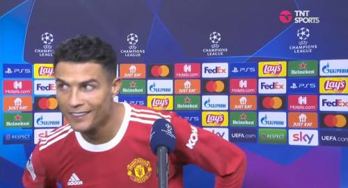 "Ronaldo uomo di m...": la reazione di CR7 in tv
