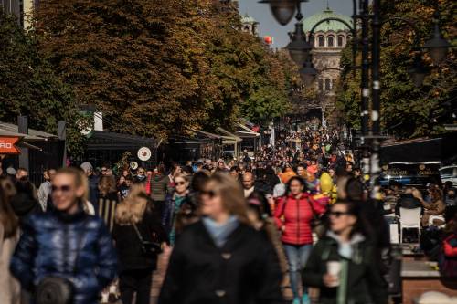 Covid, l'Oms bacchetta l'Europa: "Unica regione dove casi salgono"