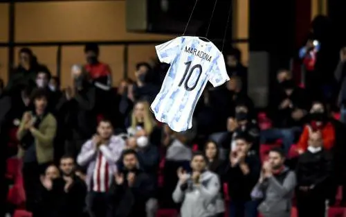 All’asta i beni di Maradona: cresce l’attesa a Napoli