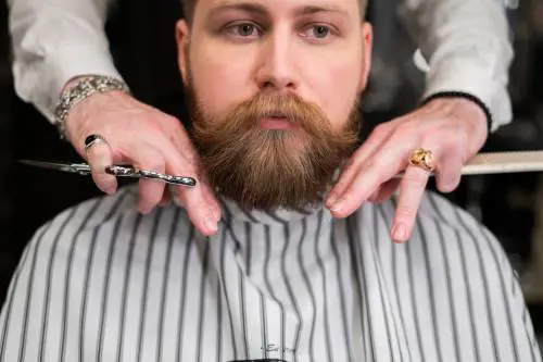 Movember, il mese della prevenzione maschile