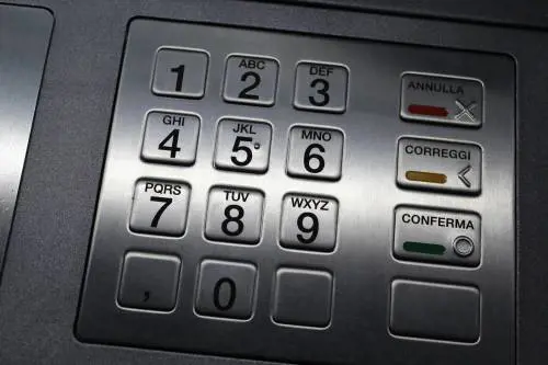 "Prelievo non disponibile" al bancomat: cosa succede