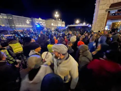 Corteo no pass a Trieste