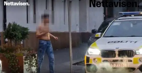 Le coltellate ai passanti in nome di Allah: ancora terrore a Oslo