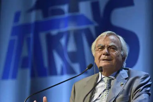 Il settore taglia le emissioni. Uggè: "Serve intermodalità"