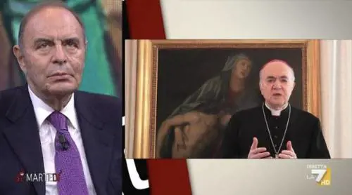 Viganò: "Ci hanno mentito per due anni". E Vespa lo gela così