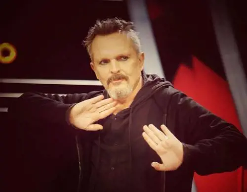 Miguel Bosé choc: "Perché i miei genitori erano mostri"