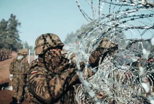 Sulla difesa dei confini l'Ue guarda (ancora) dall'altra parte