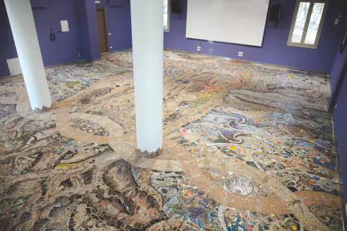 "Mosaichaos", una mostra sull’arte che cura