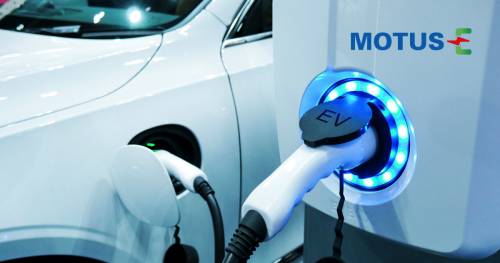 Elettrico vs tutti: Motus-E attacca, zero repliche. Perché? 