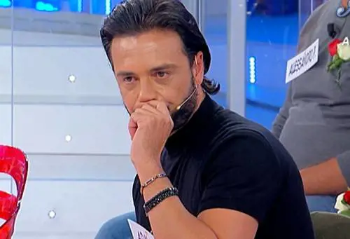 "Se non trovo una donna...". Armando in lacrime a Uomini e donne