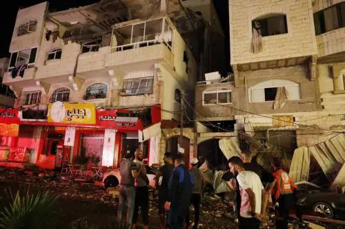 Londra pronta a inserire i politici di Hamas nelle liste dei terroristi 