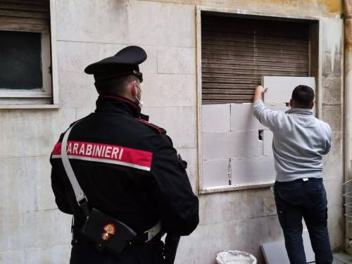 Liberati gli appartamenti dell'Inps occupati dai rom 