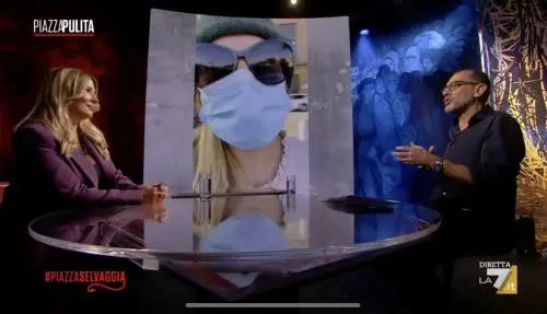 "Telegram culla dell'aggressività". Lucarelli contro i no vax