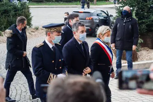 Migranti, vertici separati tra Parigi e Londra. E un aereo di Bruxelles volerà sulla Manica