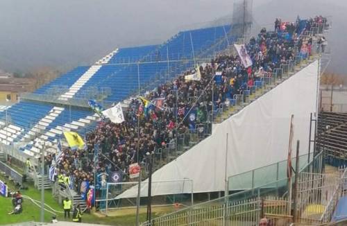 "Tifosi trattati come bestie". Il Brescia nega ma quelle testimonianze...