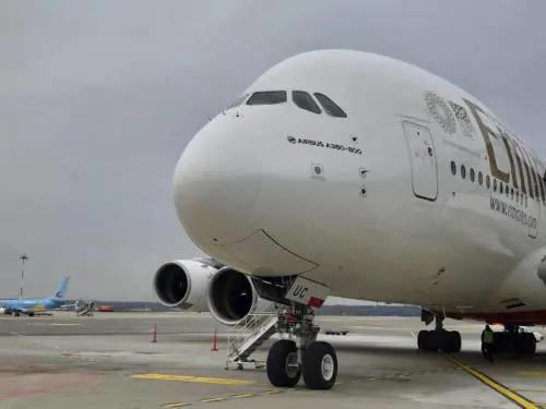 Già in aeroporto per essere data in sposa, 19enne salvata in extremis 