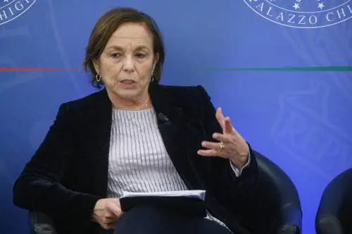 Imbarazzo al Viminale per l'addio di Di Bari. E la Lega: "Riferisca subito in Parlamento"