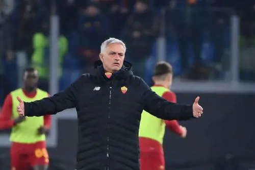 Mourinho furioso: la reazione (e il gelo) dopo Roma-Inter