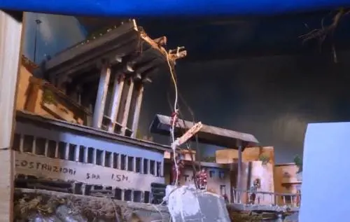 Il presepe col crollo del Morandi: è polemica